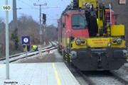 Der Arbeitszug der ÖBB mußte zur Neuerrichtung der Erdungskabel ausrücken | Foto: DerGloeckel.eu